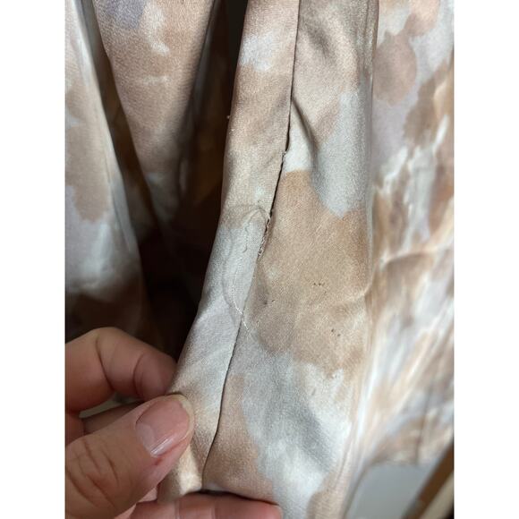 ASTR The Label Elsie Floral Mini Sundress Satin Size Medium - Picture 5 of 9